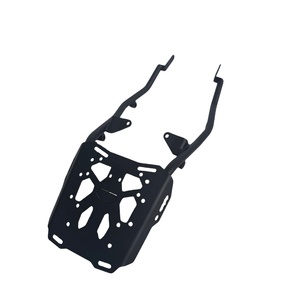 Portaequipajes de Aluminio para Suzuki GSX 150 M-Biker - Plug & Play, Capacidad de Carga de 1015 kg, Tecnología de Pintura por Species Snh - Product Image 1