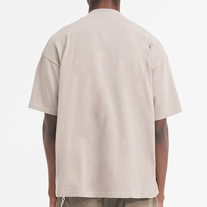 เสื้อยืดคอตตอนทรงหลวมสีเบจ น้ำหนัก 270 กรัม สำหรับผู้ชาย คอกลม แขนสั้น ทรงโอเวอร์ไซส์ สไตล์ลำลอง สตรีทแวร์ แฟชั่นท็อป - Product Image 4