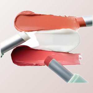 Baume à lèvres en gros KAINE Glow Melting Lip Balm 01 Pure pour hommes, soin hydratant naturel coréen en gros - Product Image 1