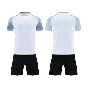 Uniforme de football personnalisé avec sublimation, couleurs idéales pour votre équipe - Product Image 4