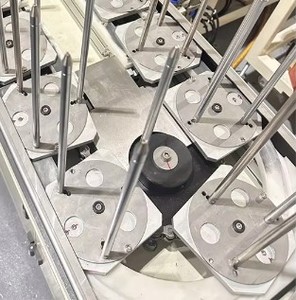 Machine d'assemblage entièrement automatique personnalisée, directement de l'usine, pour la réparation sur site des roulettes de chaise de bureau, garantie 1 an, Taïwan - Product Image 6