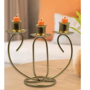 Portavelas Metálico Decorativo para Sala de Estar, Acabado en Oro, Portavelas de Té Metálico, Gran Venta - Product Image 1