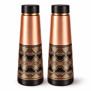 Botella de Agua de Cobre, Duradera, Resistente al Óxido, Elegante, para Uso Diario, Ayuda a Mejorar la Desintoxicación del Cuerpo - Product Image 1