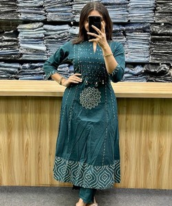 Salwar Kameez Tradicional de Algodón para Mujer con Dupatta, Color Verde Azulado, Bordado, Estilo Informal de India y Pakistán, Largo hasta el Tobillo, SHAGUN 85301 - Product Image 3