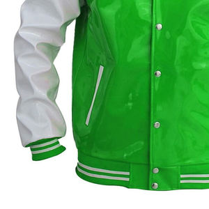 Chaqueta Universitaria Unisex Retro de PVC y Cuero, Estilo Béisbol, con Cuello Alto y Logotipo Frontal - Product Image 5