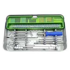 Sistema de placas de titanio veterinarias con bloqueo para cirugía ortopédica de mascotas, herramientas para fijación ósea y procedimientos de traumatología. - Product Image 4