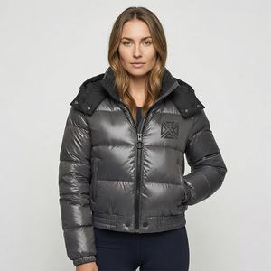 Chaqueta acolchada Premium para mujer, abrigo de invierno acolchado con cuello alto para brindar calidez y comodidad durante el clima frío, moda para hombre - Product Image 1