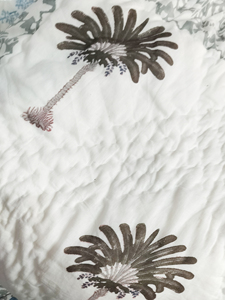 Traditional Fluffy Reversible Handmade Embroidered Cotton <b>Quilt</b> Pink Floral Print Striped Border for Home Hotel Use All-Season - Product Image 4