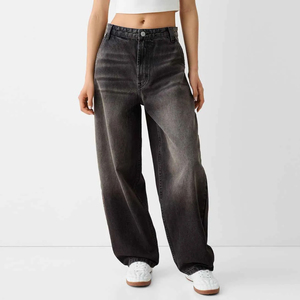Jean décontracté unisexe à jambe large, coupe droite, délavé moyen, taille mi-haute, en denim tricoté, style streetwear, vente en gros OEM ODM - Product Image 5