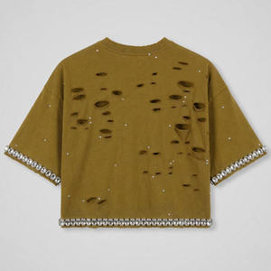 Camiseta Corta de Algodón Premium para Mujer con Pedrería Desgastada, Estilo Oversize Urbano y Brillante - Product Image 2