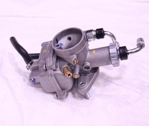 Carburador de Fabricación India de Alta Calidad para Vehículos de 3 Ruedas, Compatible con el Modelo RE, Exportado a Haití y República Dominicana - Product Image 3