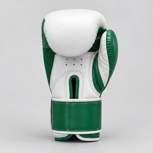 Guantes de boxeo que ofrecen protección confiable para las manos, ajuste cómodo, costuras duraderas y cierre seguro para la muñeca, ideales para el gimnasio y el boxeo. - Product Image 2