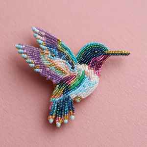 Broche de cuentas hecho a mano, accesorio de moda para mujer a precio económico. - Product Image 5