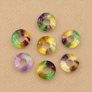 Colgante de Fluorita Arcoíris Liso en Forma de Donut de 15mm, Piedra Preciosa para Sanación con Cristales, Energía Reiki, Diseño para Fabricación de Joyas al por Mayor - Product Image 3