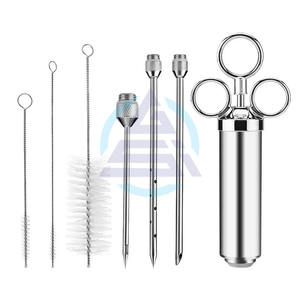 Injecteur de marinade pour viande de qualité commerciale en acier inoxydable avec 3 aiguilles à marinade professionnelles et brosse de nettoyage - Product Image 4
