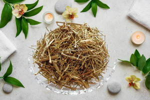 Fagonia Cretica Dhamasa Hierba Desierto Fagonia Dhamasa Pachang Dhamaso Hierbas crudas secas Extracto de plantas al por mayor Producto a base de hierbas - Product Image 3