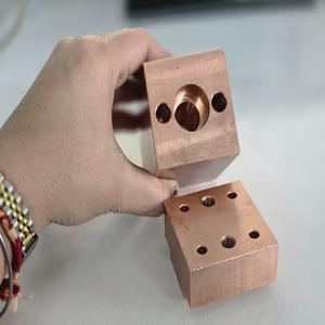 C412 Electric High Copper Customized Graphite Carbon Slider with Screw Hole for Copper Row and Electrical Equipment Weasonde - Product Image 4