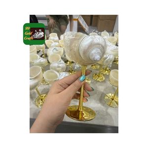 Copas de Vino de Cristal 2026 con Tallo Dorado, Hechas de Concha Marina y Metal Dorado, Precio Mayorista Económico, Comercio Global - Product Image 3