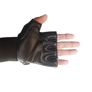 Durable Anti Slip Gym <b>Gloves</b> Weight Lifting Workout <b>Gloves</b> Breathable Fitness Training <b>Gloves</b> with Wrist Wrap Support - Product Image 2