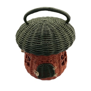 Venta al por mayor de mimbre natural en forma de seta decoración de vacaciones cesta colores rojo y verde conveniente para Navidad Acción de Gracias - Product Image 1