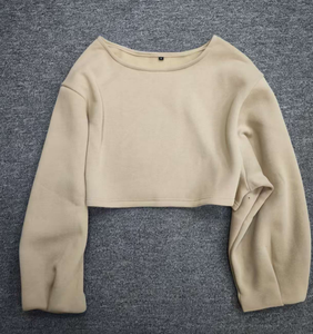 Sudadera con Capucha Extra Grande de Forro Polar para Invierno, Personalizable en Color y Talla, con Bolsillo - Sudadera Unisex de Alta Calidad - Product Image 3