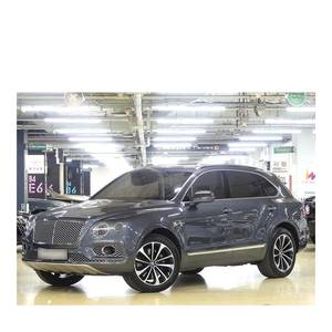 Bentley Bentayga 6.0 W12 modèle décembre 2017 avec 55 641 km, boîte de vitesses automatique, sièges en cuir, caméra arrière - Product Image 2