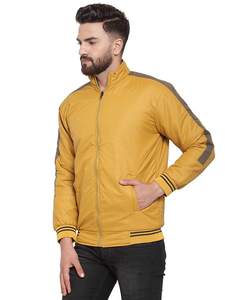 Veste universitaire en laine matelassée sur mesure OEM avec doublure entièrement matelassée, col montant et logo frontal, imperméable et coupe-vent - Product Image 6