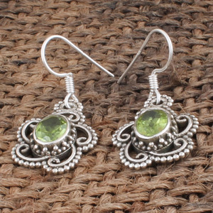 Boucles d'oreilles en péridot vert naturel, pierre de naissance d'août, bijoux fins pour femmes, cadeau d'anniversaire, pierre précieuse certifiée - Product Image 1