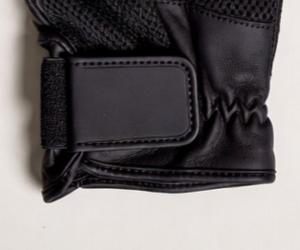 Tournament Ready Golf <b>Glove</b> <b>Moisture</b> Wicking Material Enhanced Comfort Durable Grip Technology for Golf Training - Product Image 3