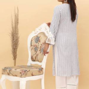 เสื้อแจ็คการ์ดย้อมสี PS5036ผู้หญิง1ชิ้น - Product Image 1