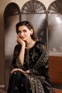 Costumes de fête pakistanais en gros, shalwar kameez pour femmes, modèles de créateurs, costumes en organza brodés. - Product Image 4