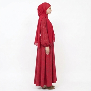Robe Abaya décontractée imprimée et respirante pour femmes, avec hijab assorti - Product Image 3