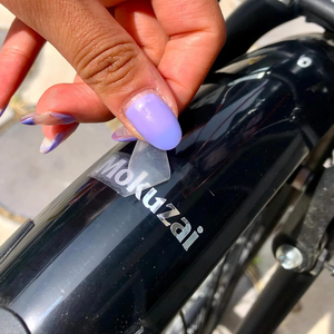 Pegatinas Transparentes Impresas con Transferencia UV de Vinilo/PVC Resistentes al Agua con Logotipo Personalizado para Embalaje de Cajas de Regalo - Product Image 5