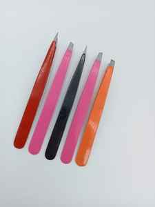 Pinzas Profesionales Premium Personalizadas para Cejas, Modelo 178, para Depilación Eficiente e Indolora - Product Image 4