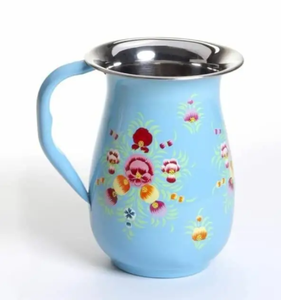 Carafe à eau personnalisée de haute qualité en acier inoxydable, fabriquée à la main, pour la maison, les voyages et les parcs, de la marque King International. - Product Image 2