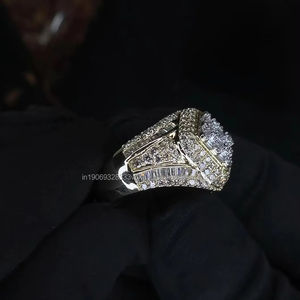 Anillo de Dos Tonos con Incrustaciones de Diamantes Moissanite, Chapado en Rodio, Plata de Ley 925, Estilo Hip Hop, Unisex, Anillo de Boda - Product Image 2