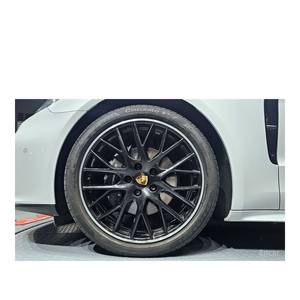 Pour Porsche Panamera 3.0 AWD avec caméra arrière, sièges en cuir, modèle septembre 2020, 37 792 km - Product Image 5