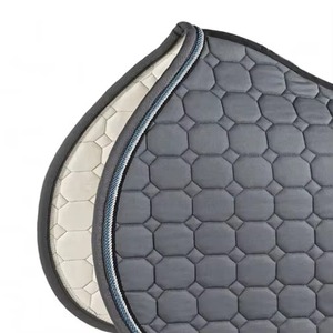แผ่นรองอานม้าขายดีที่สุด ผลิตจากขนแกะและผ้าโพลีเอสเตอร์คุณภาพสูง ให้ความสบายสูงสุด  จำหน่ายโดยผู้ผลิต ราคาขายส่ง - Product Image 5