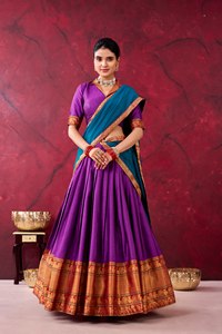 Conjunto de Lehenga Choli de Algodón con Tejido Zari de Narayanpet de Trendbuy con Cinturón - Product Image 4