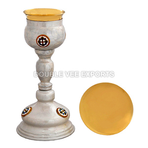 Cáliz y Patena Esmaltados en Color Marfil |   Juego de Comunión Decorativo – DOUBLE VEE EXPORTS - Product Image 2