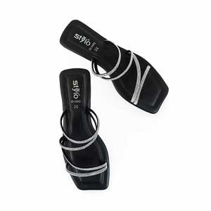 Sandalias de tacón informales negras CL1892 - Product Image 1