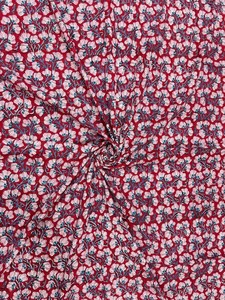 Tela de Algodón Estampada a Mano para Confección de Vestidos - Product Image 4