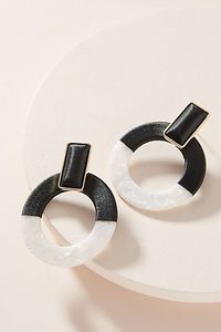 Pendientes realmente hermosos. Colores geniales. El verde se ve realmente genial, tan lindo, y estaban empaquetados de manera adorable con mucho cuidado. - Product Image 5