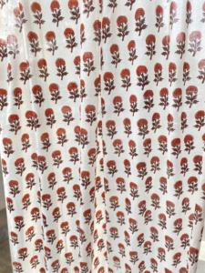 ผ้าม่านพิมพ์ลายบล็อกด้วยมือแบบขายส่ง ผ้าฝ้ายสำหรับหน้าต่าง ผู้ผลิตสิ่งทอจากอินเดีย รับผลิตตามสั่ง (OEM) ผู้จัดจำหน่ายผ้าม่านแบบกำหนดเอง - Product Image 3