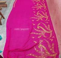 Usine en gros brodé de haute qualité Designer soudanais Thobe Voile robe à séchage rapide poids moyen pour les femmes fabricant