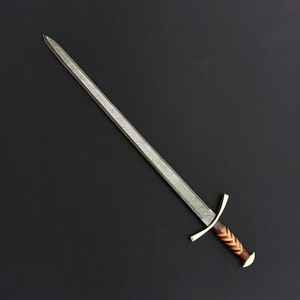 Épées personnalisées OEM en gros, de haute qualité, faites à la main, en acier Damas de qualité industrielle, style Viking, pour le camping en extérieur, avec fourreau d'épée antique - Product Image 4