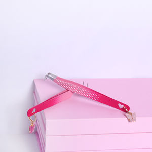 Pinzas para Extensión de Pestañas Puntiagudas de Diseño Premium MAHFOOZ INSTRUMENTS, Venta al por Mayor, Etiqueta Personalizada - Product Image 5