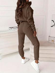 Custom Women's Brown Cargo Tracksuit Set Oversized <b>Hoodie</b> Jogger Pants Cotton Fleece Casual Streetwear OEM Manufacturer - Product Image 2