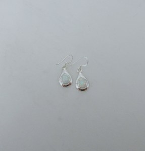 Boucles d'oreilles en opale blanche, argent sterling, opale scintillante, bijoux pierre de naissance d'octobre, cadeau élégant pour elle - Product Image 3
