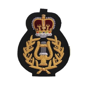 Badges en cuir brodés de haute qualité, dernier design, les plus vendus, avec attache épingle de sûreté – Offre spéciale - Product Image 5